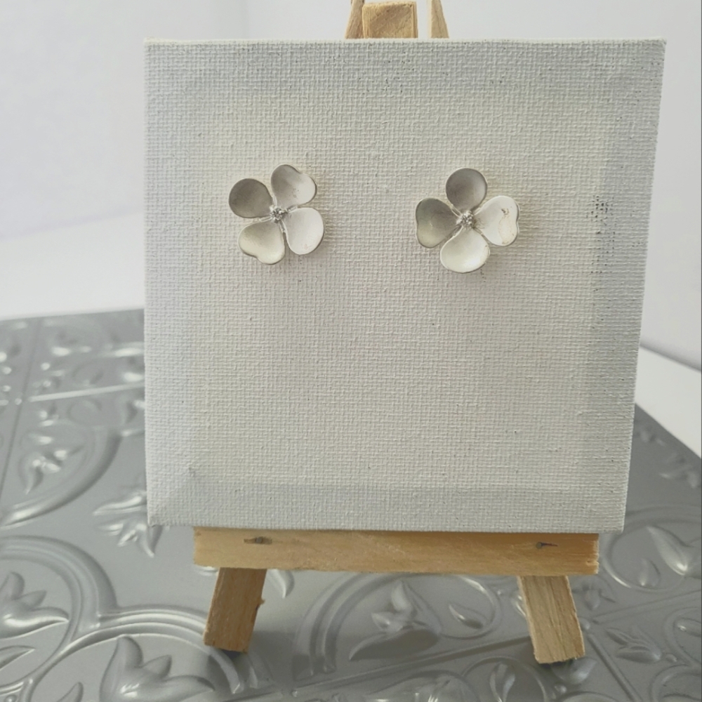 Solid sterling plumeria